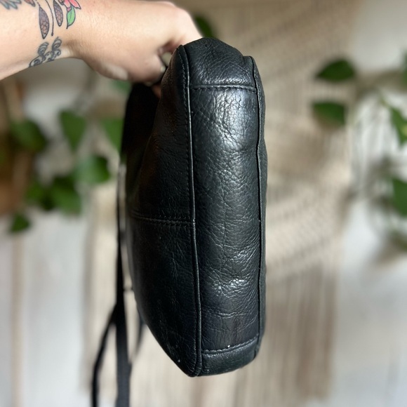 Margot Genuine Leather Black Crossbody Bag Tassel Zip Pebbled Medium - Picture 8 of 11